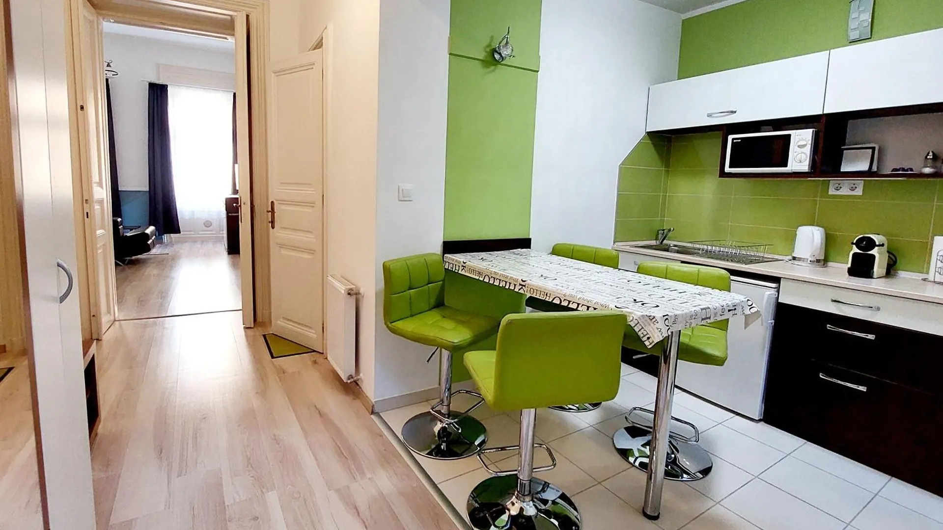 Eoetvoes Apartman Budapeszt Apartament